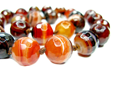 Enchanting August Birthstone: Sardonyx