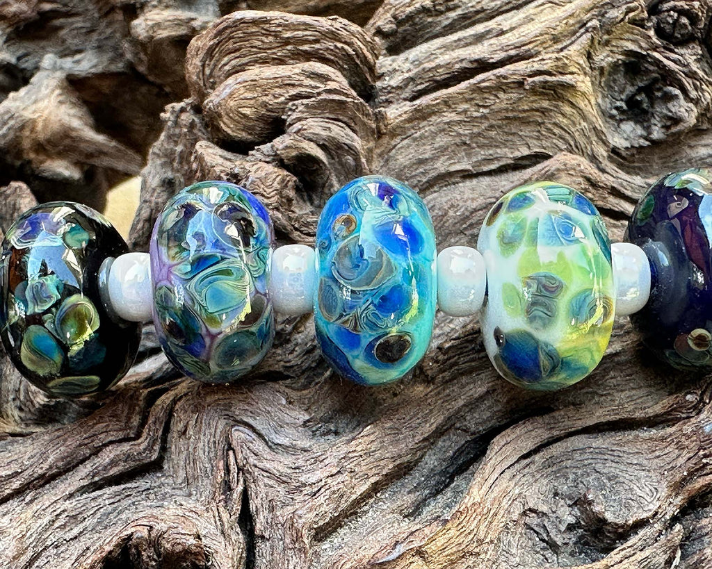 Exploring the Beauty and Reactions of Reichenbach Multicolor Blue 96 COE Frit