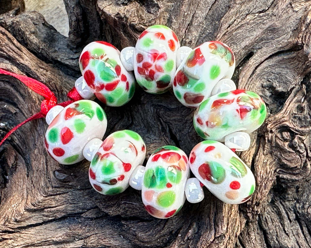 Christmas lampwork beads