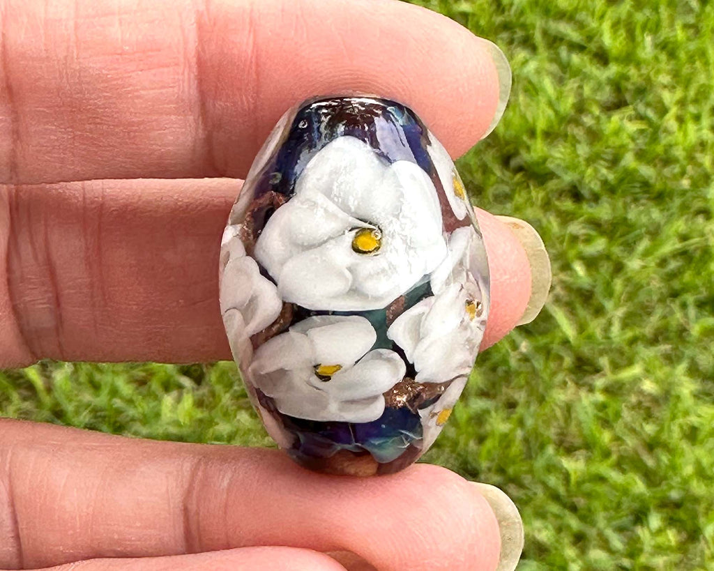 white floral lampwork bead