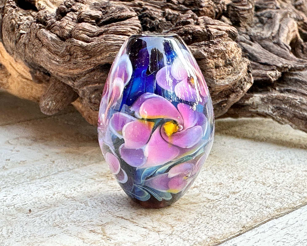 floral lampwork bead