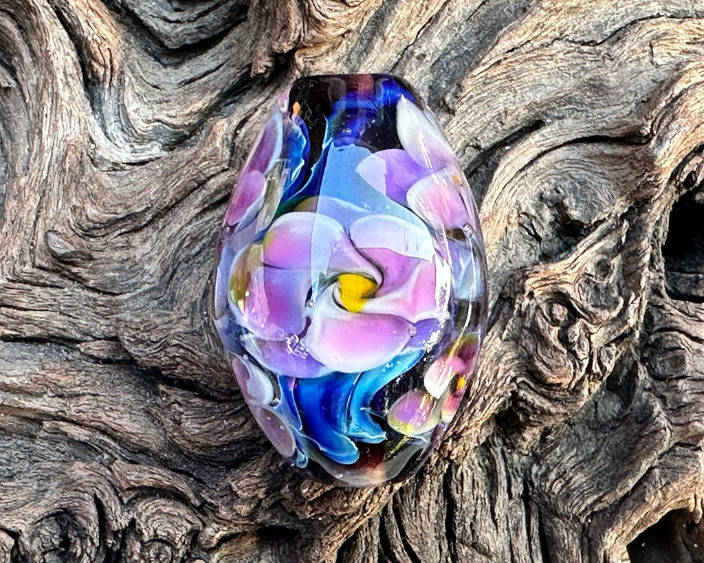 floral lampwork bead