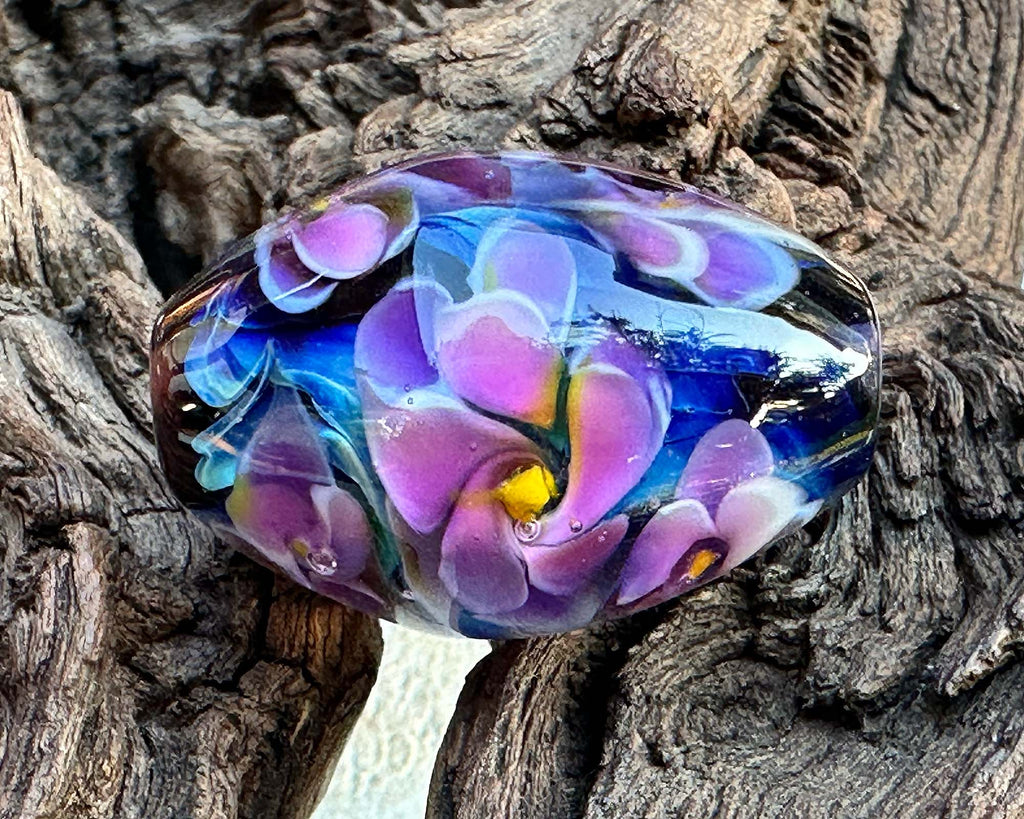 floral lampwork bead