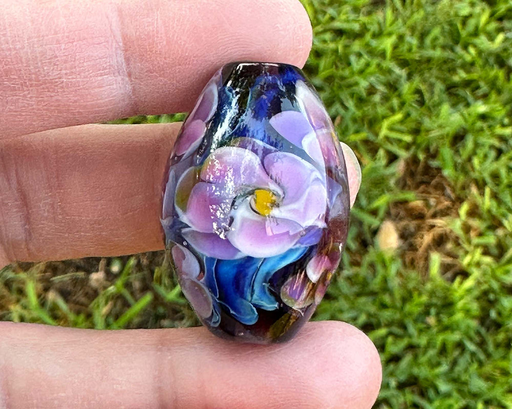 floral lampwork bead