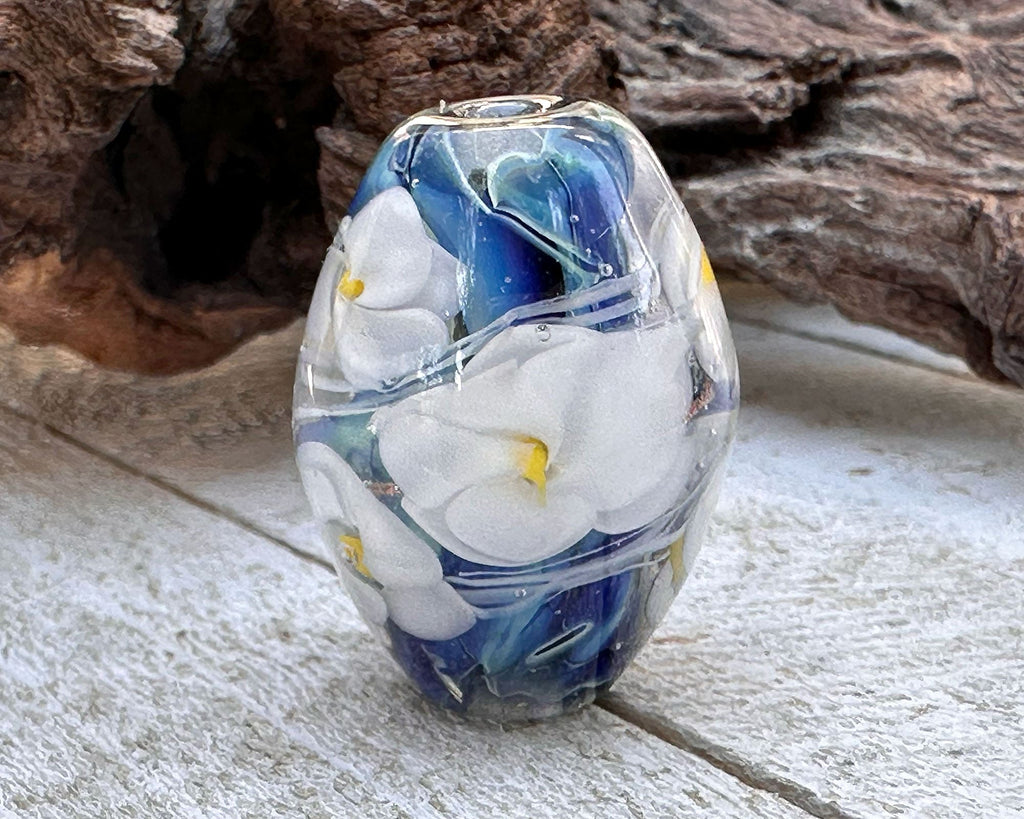 floral lampwork bead
