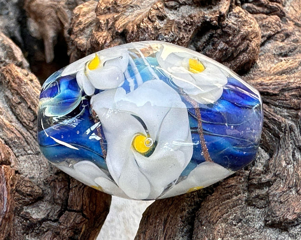 floral lampwork bead