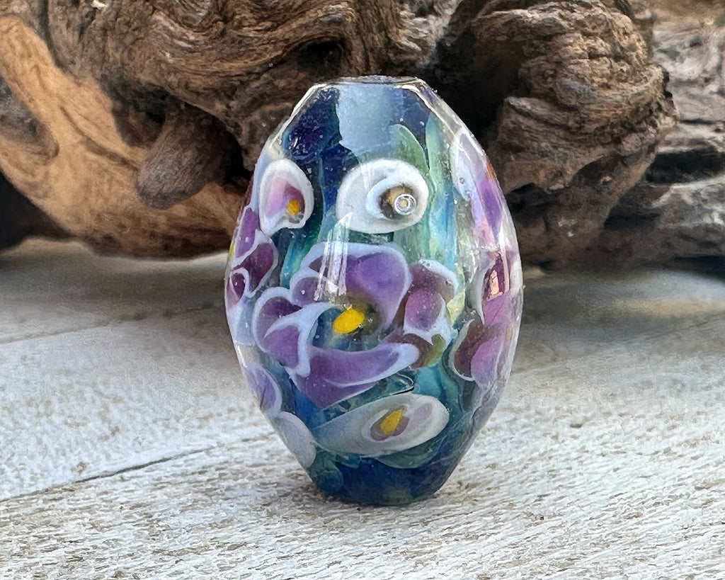 purple floral bead