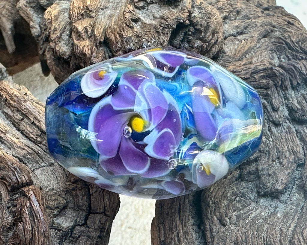purple floral bead