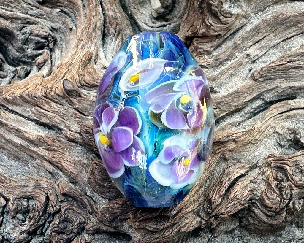 purple floral bead